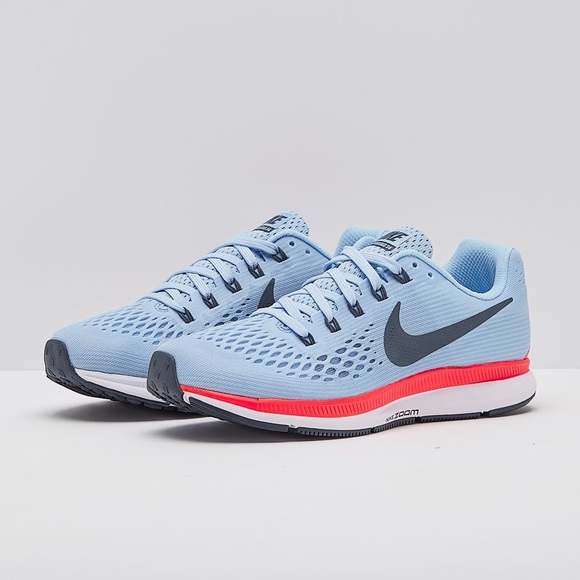 nike pegasus ice blue